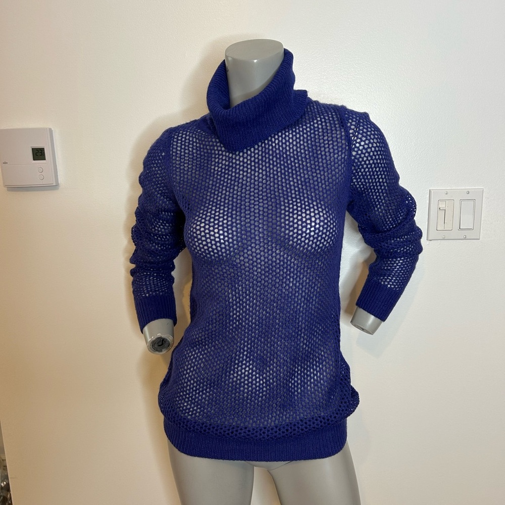 Beautiful Smart Set cobalt Blue Mesh Turtleneck ❤️S